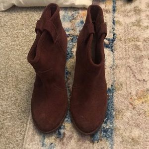 Maroon Booties